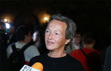 Ирина Славникова: Надеюсь, мы вместе достанем всех политзаключенных из белорусских тюрем