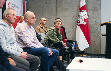 Пресс-конференция бывших заложников Лукашенко — в лицах и эмоциях