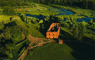 Названы сроки начала реставрации мельницы в Лошицком парке и Пищаловского замка