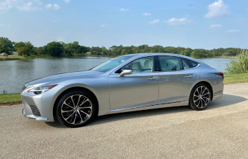 Lexus принял неожиданное решение по своей самой первой модели