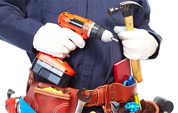 «Пришлось за 15 секунд собрать свой чемодан и бежать на лестничную клетку»