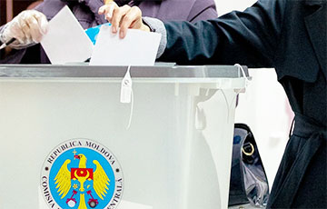 First Preliminary Election Results In Moldova: Who Is In The Lead?