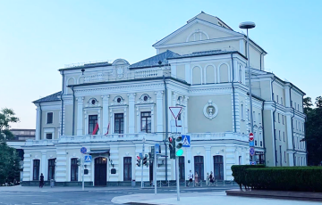 Купаловский театр ищет работников в минском метро