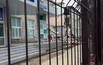 В России обрушилось здание третьего учебного заведения за месяц