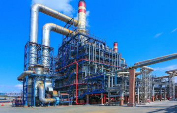 Россияне штурмуют заправки после атаки на НПЗ в Орске