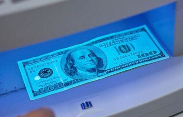 Какую валюту принимают в обменниках по новым правилам, а какие купюры бракуют?