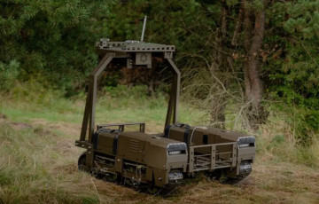 Украина развернула на передовой 620-килограммового робота