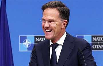 NATO Secretary General Mocks 'broken' Russian Submarine Near France