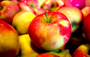 Пад Барысавам жанчына прадала «ажыятажны» прадукт