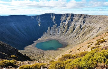 В Китае обнаружили кратер от удара астероида мощностью в 40 атомных бомб