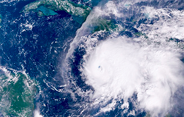 Ямайка готовится к самому мощному шторму в мире