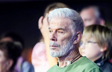 Путинский певец Олег Газманов может перестать ходить