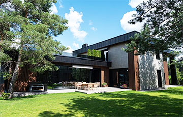 Дом у закрытым комплексе пад Мінскам прадалі амаль за мільён долараў