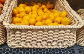 В минских магазинах появились необычные китайские мини-мандарины