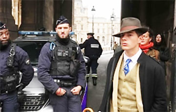 Стало известно, что за «человек в фетровой шляпе» был у Лувра в день ограбления