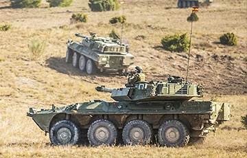 Італьянскія знішчальнікі танкаў B1 Centauro заўважаныя на фронце ва Украіне