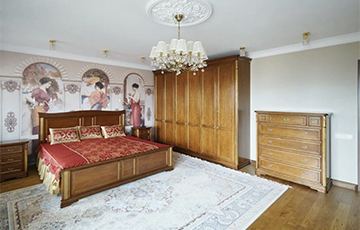 В Минске продают квартиру советской номенклатуры