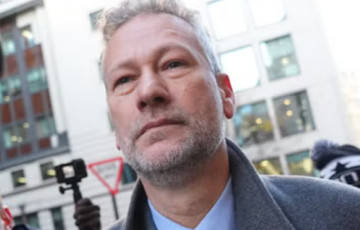 Бывшего британского евродепутата, которому платили за пророссийские заявления, приговорили к 10,5 годам тюрьмы