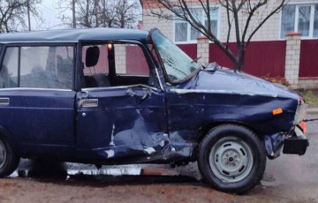 У Калінкавічах ВАЗ урэзаўся ў мікрааўтобус
