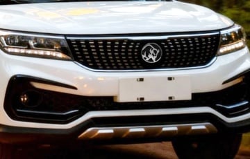 В Беларуси представили новый автобренд Zubr