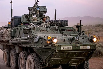 ЗША прапанавалі Польшчы 250 бранятранспарцёраў Stryker усяго за $1