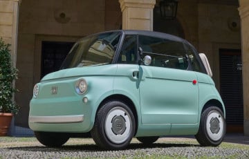 Самый маленький Fiat завоевывает рынок США