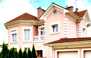 Под Минском продается «французский замок»