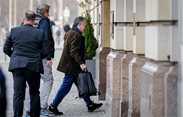 Whitkoff And Kushner Have Already Arrived In Berlin For Talks With Zelensky