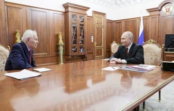 У Путина из кабинета пропала новогодняя елка