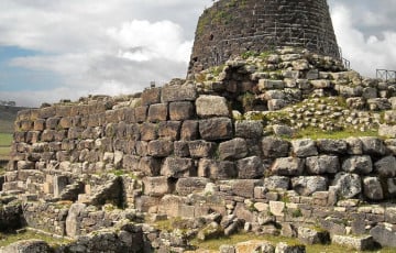 Вучоныя высветлілі, чаму дзівосныя вежы Сардзініі стаяць ужо тысячы гадоў