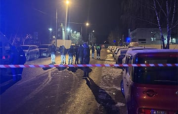 A Car Carrying Police Officers Was Blown Up In Moscow