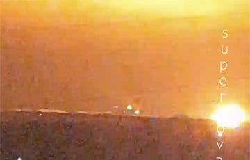 В небе красные вспышки: дроны мощно атаковали РФ