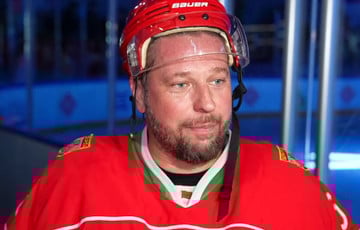 Что известно о хоккеисте, который травмировал Лукашенко