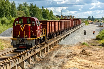 У Жодзіне выставілі на продаж сапраўдны цеплавоз