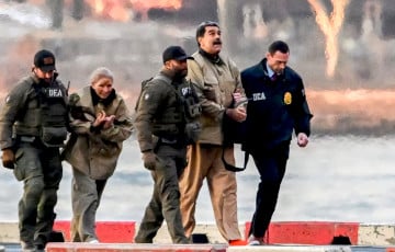 Мадуро под конвоем доставили в суд Нью-Йорка