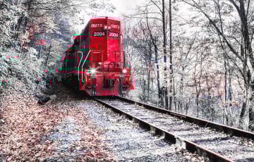 Поезд Пинск-Минск застрял под Дзержинском без отопления