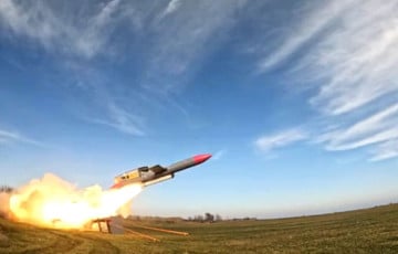 WSJ: Як Украіна стварае ракету для удараў у глыб Расіі