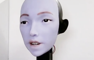 Гуманоідны робат навучыўся сінхранізаваць рухі вуснаў з маўленнем у рэальным часе