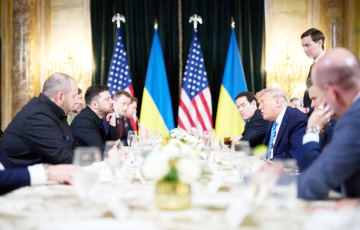 FT: Ситуация в Давосе в последний момент развернулась большой удачей для Украины