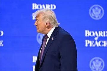 На руке Трампа заметили новый огромный синяк