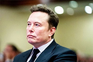 Илон Маск назвал себя инопланетянином