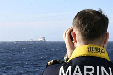 Французские военные взяли на абордаж танкер теневого флота РФ