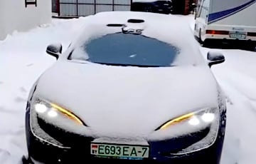 «Совсем не как в рекламе»: белорус показал, как стряхивает с себя снег китайский электрокар