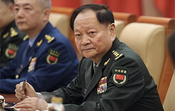 WSJ: Сі Цзіньпін усунуў «генерала №1»