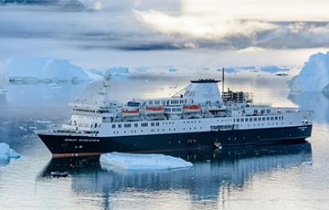 Дания отправила в Гренландию бывшее советское судно