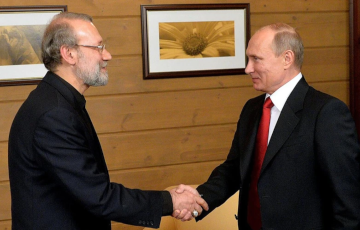 Секретарь Совбеза Ирана экстренно прилетел к Путину