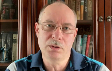 «На пути военной машины Путина тихо разбросали камни»