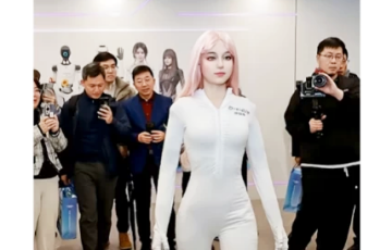 Представлен первый в мире биомиметический ИИ-робот