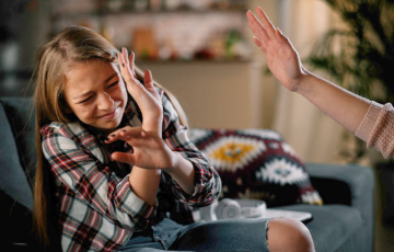 В Беларуси семиклассница пожаловалась в милицию на мать