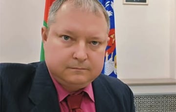 «Морда в экран не поместилась — видно, труженик»